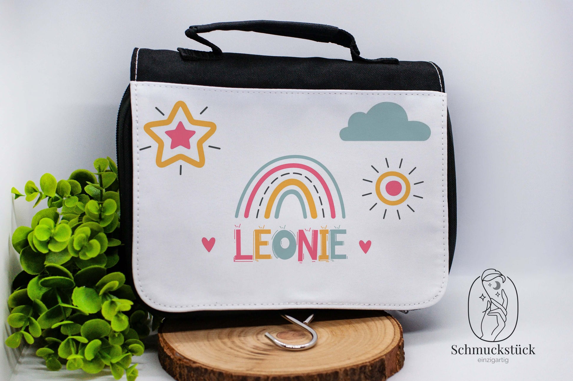 Ein personalisierter Kulturbeutel - praktisch, stylisch und individuell *perfekt für unterwegs.