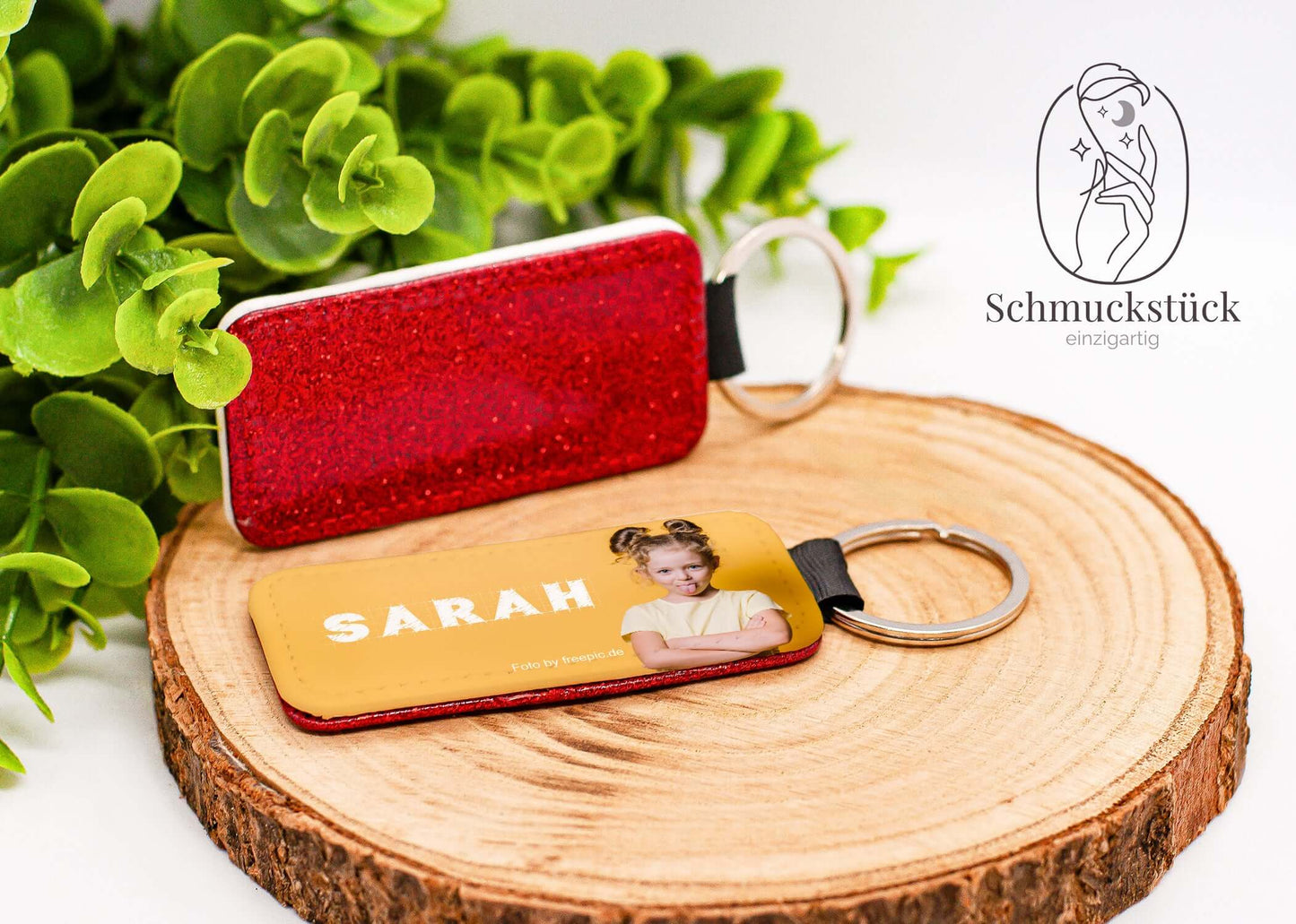 personalisierter Schlüsselanhänger mit eigenem Foto & Text, Schmuckstück - einzigartig