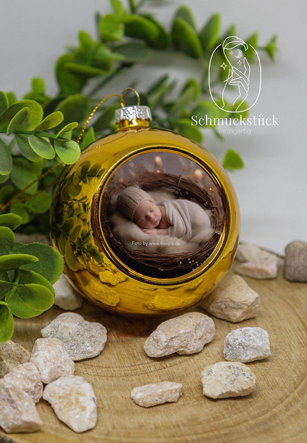 personalisierte Weihnachtsbaumkugel mit eigenem Foto und Text, Schmuckstück - einzigartig