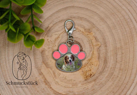 Anhänger Hundepfote / ID Marke Hund mit individuellen Aufdruck, Schmuckstück - einzigartig